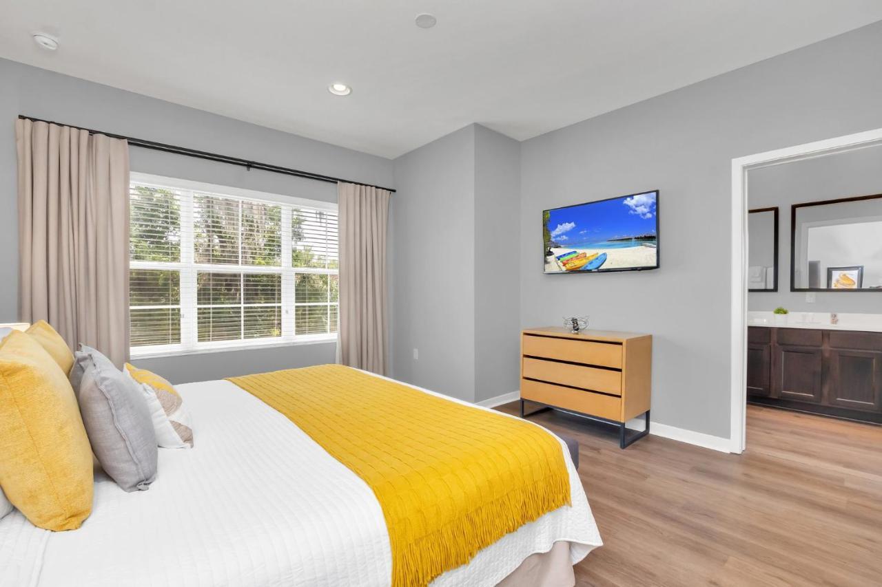 Upscale 2Br Lakefront Townhome - Private Hot Tub! Orlando Exterior foto